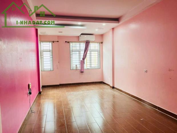 Cho thuê nhà riêng đường 800A Phùng Chí Kiên, Cầu Giấy 35m x 5T giá 14.5tr, ô tô đỗ cửa - 5