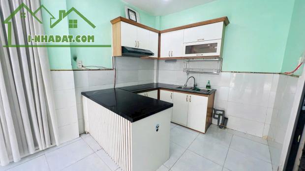 Bán Nhà 2 Mặt Tiền 1Trệt 1Lầu, 2 PN, 2WC giá 1 tỷ 750 còn thương lượng - 4