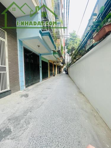 Có 102,Chiến thắng, ôtô tránh, Mt rộng, nhà mới, full nội thất, dt 38m2*5t*Mt 6m, 8,7 tỷ ,