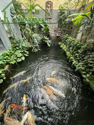 Bán biệt thự Pháp Vân - Hoàng Mai, 285m2, giá 56 tỷ, ở sướng. Lh 0888229559 - 2