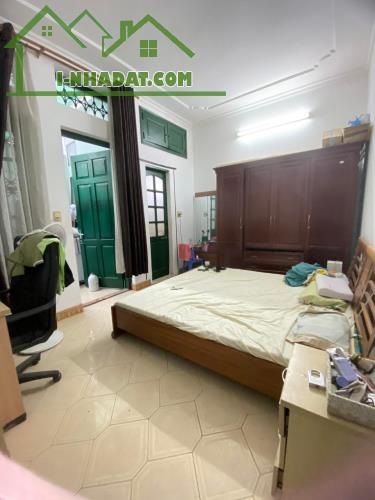 CẦN BÁN GẤP NHÀ BẠCH MAI - 50M RA PHỐ - NGÕ BA GÁC - GIÁ CHỈ 6.8 TỶ