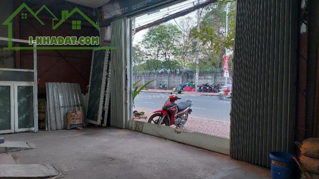BÁN NHÀ MẶT TIỀN KINH DOANH ĐA NGÀNH GẦN NGÃ TƯ THỦ ĐỨC, 7,2X31; CHỈ 29 TỶ.