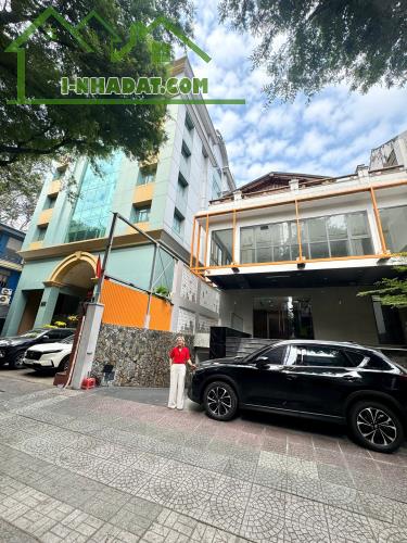 CHUYỂN NHƯỢNG BIỆT THỰ 100 NGUYỄN DU QUÂN 1 - 1