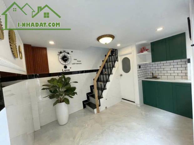 --Bán nhà mặt tiền Dân Tộc, P. Tân Thành, Q. Tân Phú; (8*4) 3 tầng - 5,7 tỷ - 1
