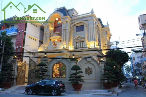 CẦN BÁN GẤP DINH THỰ 2 MT Khu VIP Quận 11.