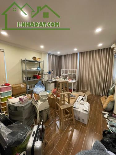 BÁN NHÀ HOÀNG HOA THÁM 💥 55M2 x 6T 💥 MT 4M 💥  14.5 TỶ 💥 LÔ GÓC - KD TỐT 💥  Ô TÔ ĐỖ