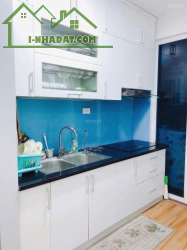 Bán chung cư Ruby CT2 Giang Biên-Việt Hưng-Long Biên-70m 2n2wc-ban công Đông Nam-giá 3.35