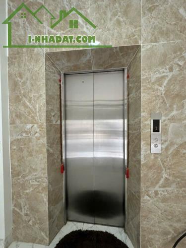 Bán nhà mặt phố Linh Lang, Ba Đình 100m 7 tầng thang máy gara kinh doanh, giá 48 tỷ 5