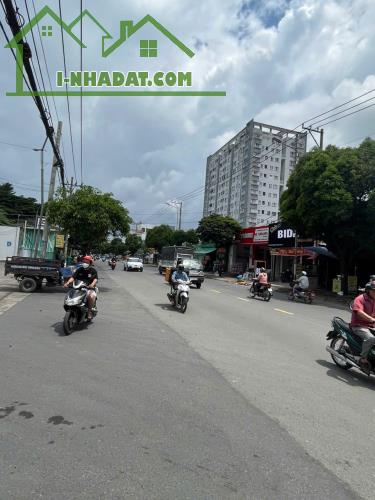 Bán nhà mặt tiền 8x32m – Giá chỉ 18 tỷ – Đường Đặng Thúc Vịnh, Hóc Môn! - 1