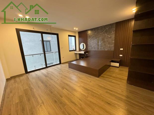 🔥 CỰC PHẨM ĐÀM QUANG TRUNG – CỔ LINH THANG MÁY – GARA – 9,25 TỶ! - 3