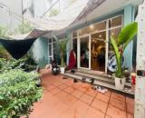 Bán biệt thự phân lô ô tô, phố Linh Lang, Ba Đình, 130m2, 5 tầng, dân trí cao. Gía 35 tỷ