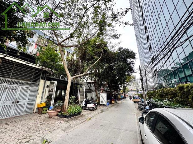 BÁN GẤP - ĐẤT PHẠM VĂN ĐỒNG - VỈA HÈ Ô TÔ TRÁNH - 130M MT 7M GIÁ 9 TỶ - 1