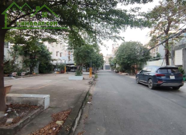 Bán gấp lô đất 10X20 Ngay Coop Mart Bình Triệu 14tỷ - 2