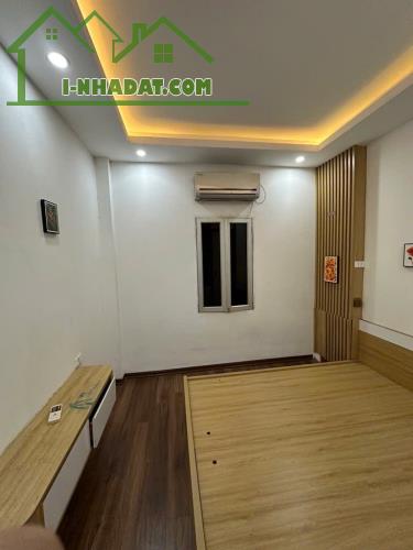 BÁN NHÀ GIÁP BÁT, 10M RA PHỐ,NHỎ XINH FULL NỘI THẤT, SỔ VUÔNG VẮN - 1
