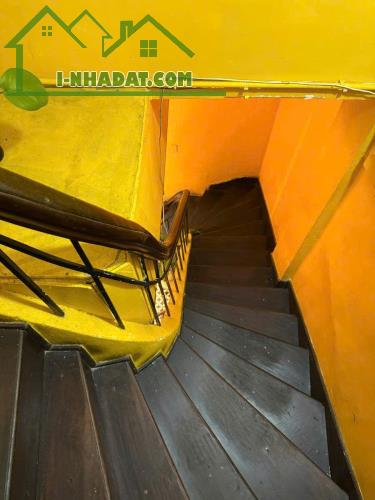 NHÀ MẶT PHỐ LÊ VĂN LINH - HOÀN KIẾM - 49M2 - 5 TẦNG - MT: 4,15M - VỈA HÈ RỘNG VIP SIÊU HIẾ - 2