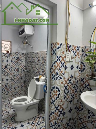NHÀ MẶT PHỐ LÊ VĂN LINH - HOÀN KIẾM - 49M2 - 5 TẦNG - MT: 4,15M - VỈA HÈ RỘNG VIP SIÊU HIẾ - 3