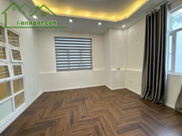 Biệt thự mini - Hồng Tiến, 60m2, đẹp long lạnh, 4 tầng - Đủ nội thất, lô góc 3 thoáng - 1