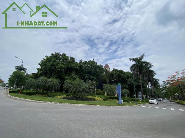 Bán Nhà Ciputra Quận Tây Hồ 700m4T MT46m Vỉa Hè LÔ GÓC 3MT 220 Tỷ Nguyễn Hoàng Tôn. - 5