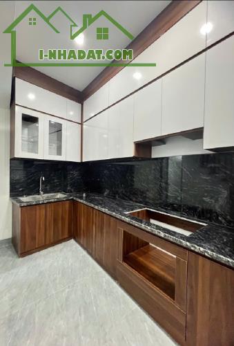 CHỈ NHỈNH 6 TỶ – SỞ HỮU NGAY NHÀ 5 TẦNG NGỌC THỤY – NGÕ OTO – FULL NỘI THẤT! - 2