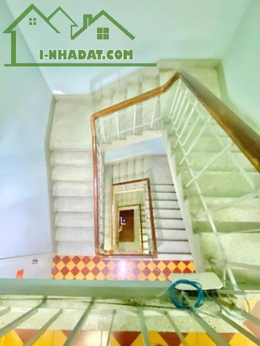 BÁN NHÀ MẶT TIỀN Khuông Việt, Tân Phú 4 tầng 72m2 (4x18). Kinh doanh đỉnh. Giá chỉ 12,6 tỷ - 3