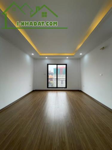 NHÀ PHÂN LÔ KHU TẬP THỂ BỘ TƯ LỆNH ĐẶC CÔNG, PHỐ VĨNH QUỲNH, HUYỆN THANH TRÌ, Ô TÔ - KD - 4