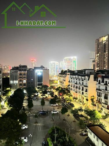 Bán tòa Văn phòng 180m² * 9 tầng mới tinh phố Duy Tân, Dịch Vọng Hậu. Cầu Giấy, giá 102 tỷ - 3