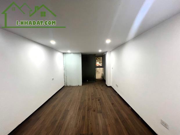 Cho thuê shophouse 2 tầng tại Núi Trúc Square, 20 triệu VND, 200m2 - 3