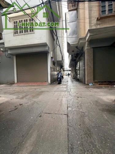 Lô góc - Vạn Phúc ,gần phố,ngõ nông, thang máy , nhà mới, dt 35m2*5 tầng, giá 8,6 tỷ