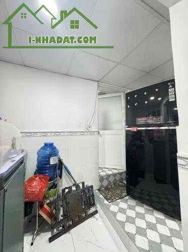Nhà gần ngay Phạm Văn Đồng, sổ riêng, không QH,4X8, Linh Đông, Thủ Đức - 3