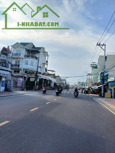 Bán Nhà Mặt Tiền Kinh Doanh Sầm Uất 196m2_9x22m Gần Quốc Lộ 13 Hiệp Bình Phước Thủ Đức