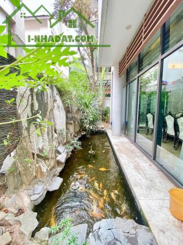 BIỆT THỰ LONG LANH AN DƯƠNG VƯƠNG 81M2 X3T, GARA ÔT, SÂN CHƠI, 3 THOÁNG , MT 8M GIÁ 13,9 T - 1