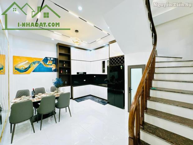 Hàng hiếm Giá Mềm phố Cầu Giấy 40m2/4m Mặt Tiền Chỉ nhỉnh 7Tỷ - 2