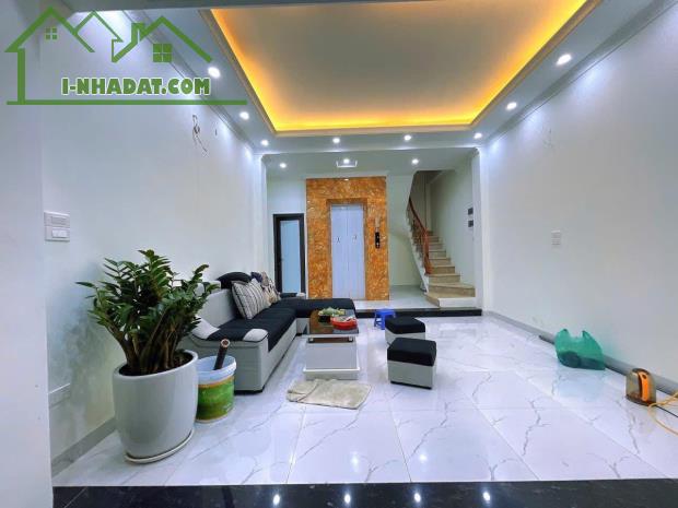 BÁN NHÀ ĐƯỜNG ĐÔNG NGẠC TỪ LIÊM 40M2, 6 TẦNG THANG MÁY MT6M GIÁ 5.5 TỶ CTL - 2