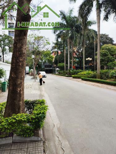 BIỆT THỰ VIP KĐT PHÁP VÂN, HOÀNG MAI, 290M,4T,MT12M, Ô TÔ, KINH DOANH, VĂN PHÒNG, ĐẲNG CẤP - 3