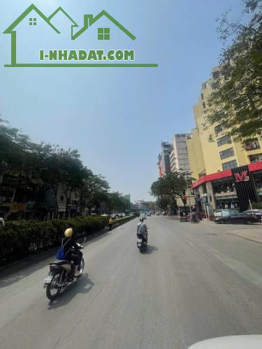 NHÀ DỆP DÂN XÂY PHÚ VIÊN Ô TÔ ĐỖ CỬA 54 M2, 4 TẦNG, MẶT TIỀN 5.6M, 7.2 TỶ, LONG BIÊN.