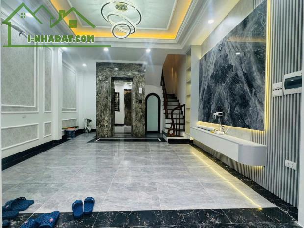 🔥 NHÀ GẦN NGUYỄN TRÃI, 38M2, 6 TẦNG, MT 4.5M, THANG MÁY, GIÁ 8.9 TỶ
