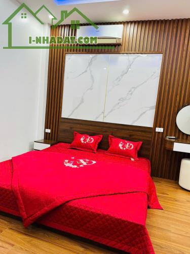 NHÀ ĐẸP NGÕ GỐC ĐỀ, MINH KHAI - 5 TẦNG, 5 NGỦ - NGÕ 2.5M THÔNG - 42.5M2 - GIÁ 7.69 TỶ TL