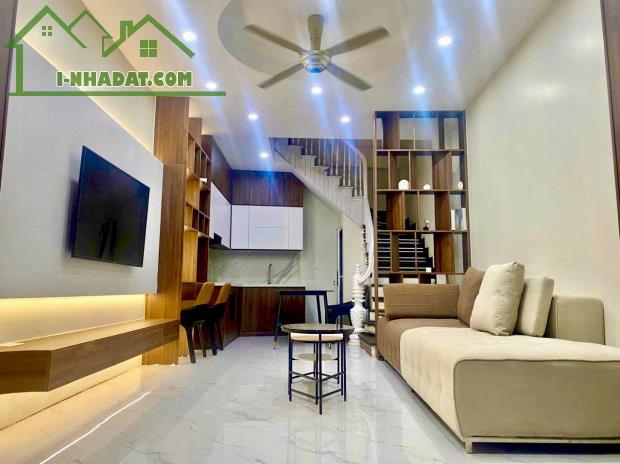 SIÊU PHẨM VĂN QUÁN HÀ ĐÔNG - CHỈ 6 TỶ NHỈNH NHÀ 5 TẦNG MỚI FULL NỘI THẤT NHƯ HÌNH Ở NGAY - 5