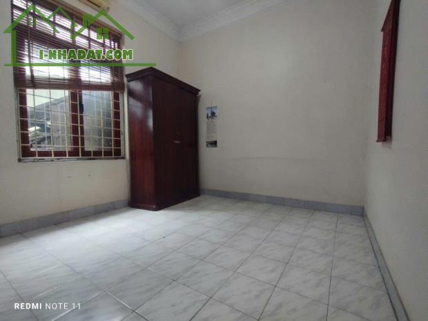 Giá giật mình! bán nhà Hoàng Hoa Thám Ba Đình DT70m2-5T-MT4m-Ô tô tránh các 50m - 5