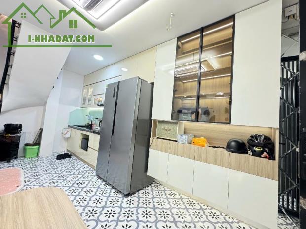Bán nhà phố Vọng Hai Bà Trưng 20m2 - 2
