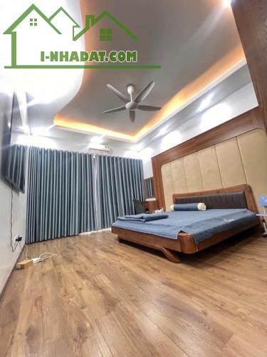 Nhỉnh 200tr/m2. Bán nhà phố Kim Mã Ba Đình 60m2-5T-MT4,2m vị trí đắc địa các phố Kim Mã 5m - 2