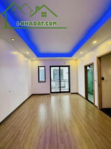BÁN NHÀ LẠC LONG QUÂN 30M2 5T 3.1M MT GIÁ CHÀO 15 TỶ TÂY HỒ - 1