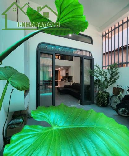 # Nhà Kiệt Ô tô đậu cửa Đặng Thuỳ Trâm, 74m2, 3 mặt thoáng, 2 tầng hiện đại, 3PN, 4.95 tỷ - 1