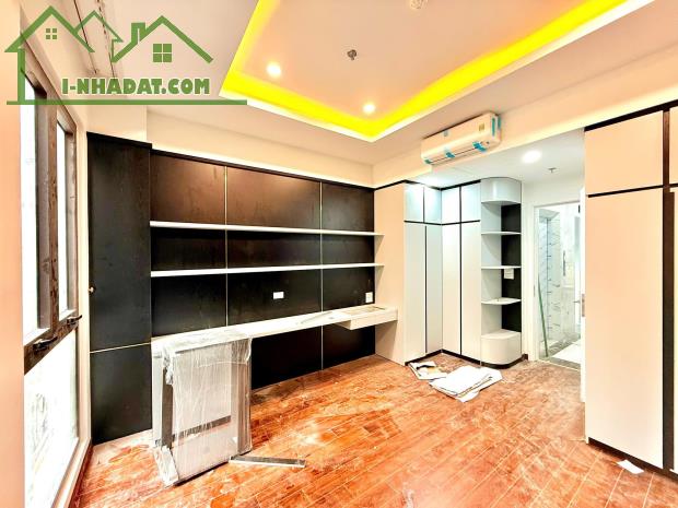 💥Mặt ngõ Ô tô, 10m ra MP Nguyễn Khang 55m 7T thang máy, 2 mặt tiền, 23.9 Tỷ - 3