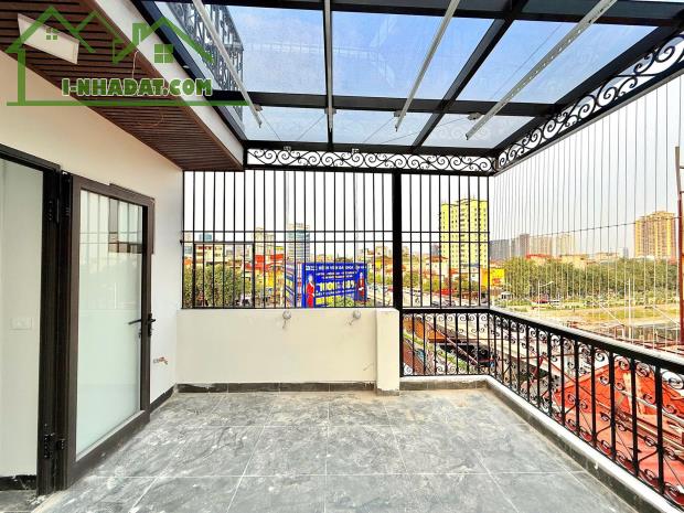 💥Mặt ngõ Ô tô, 10m ra MP Nguyễn Khang 55m 7T thang máy, 2 mặt tiền, 23.9 Tỷ
