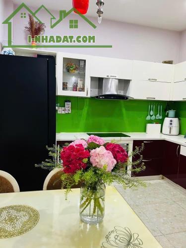 KHU VIP TÂN SƠN NHÌ, TÂN PHÚ, HẺM Ô TÔ 6M, 68M2 (5MX14M), NHÀ ĐẸP LONG LANH, GIÁ 8.2 TỶ