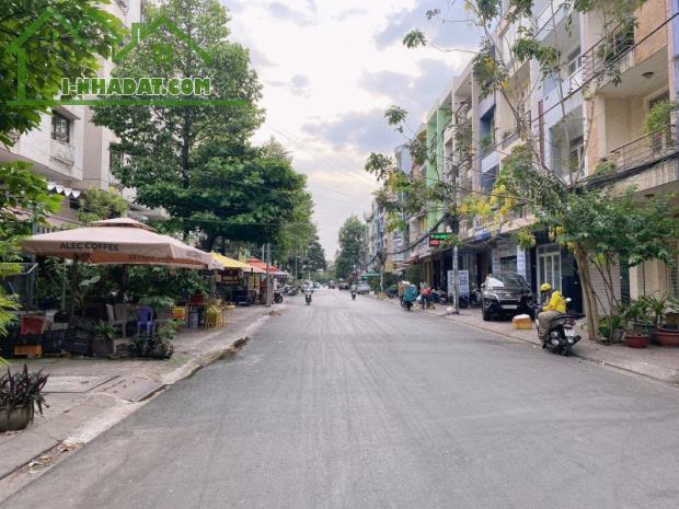 CHDV 12 PHÒNG - 60TR/THÁNG - KDC CAO LỖ - NGAY PARC MALL - CHỈ 14.8 TỶ