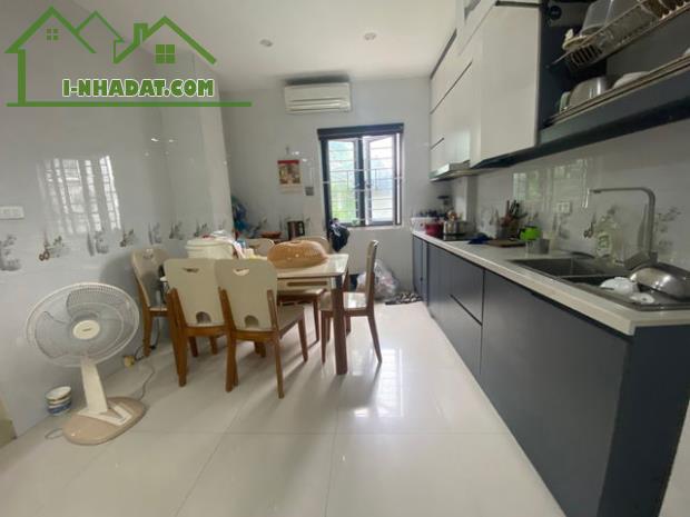 BÁN NHÀ CẠNH LOTTE - SÁT TÂY HỒ, 5 TẦNG KINH DOANH ĐỈNH - AN SINH ĐẲNG CẤP- 19 tỷ - 1