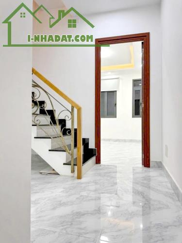 Bán nhà đẹp 2 lầu hẻm 4m đường Cao Lỗ Phường 4 Quận 8 - 3