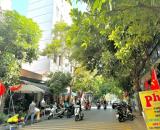 Ngõ thông nhà khu phố lớn sầm uất nhất quận Long Biên ở sướng lắm ý